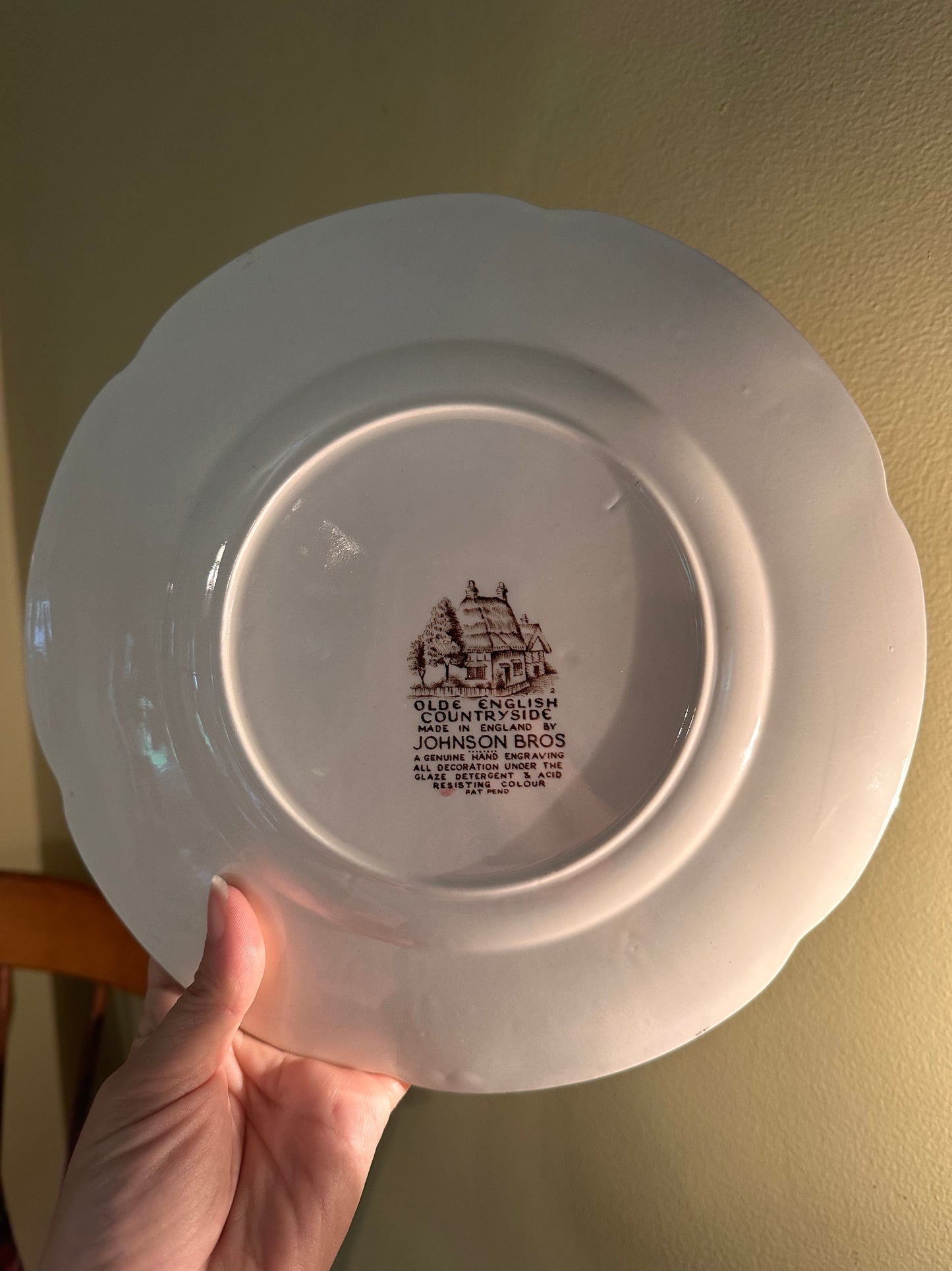 Johnson Brothers Olde English Countryside Dinner Plate